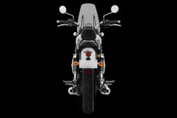 The Roadster sports twin exhaust pipes, just like its forefathers.